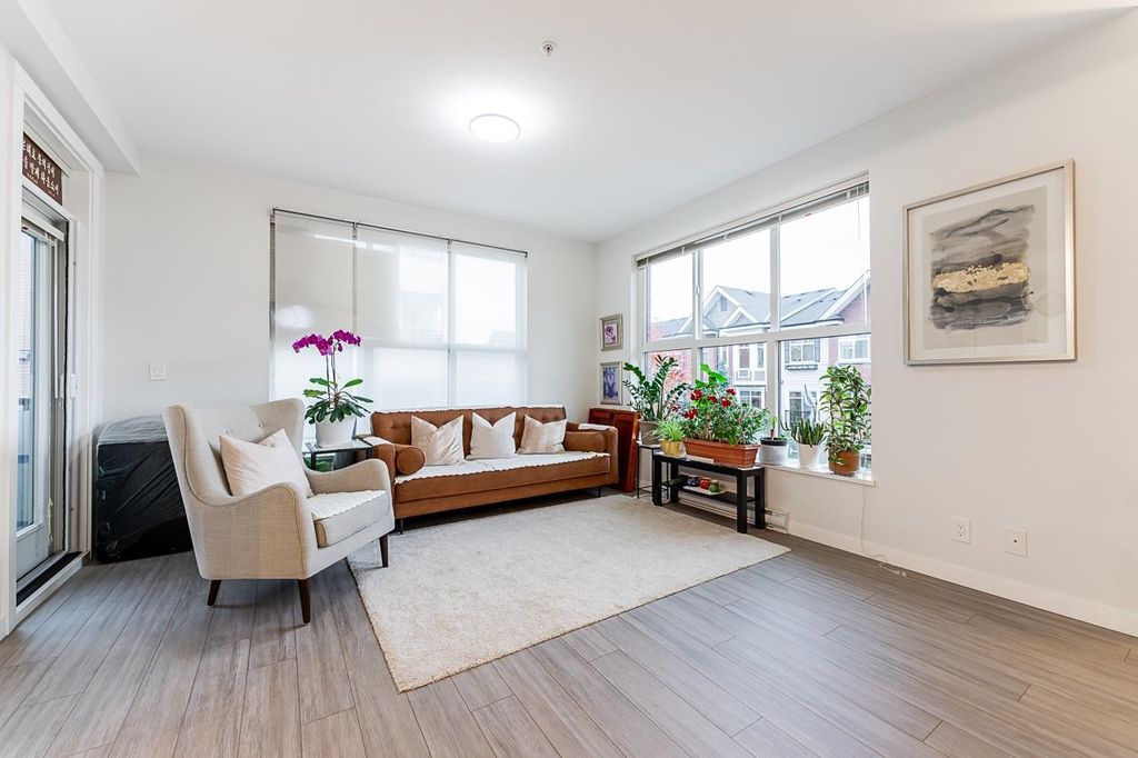 listing image 1100173936573530961