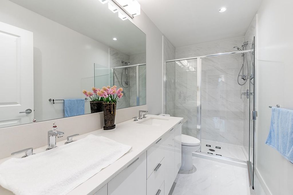 listing image 1100303603893292697