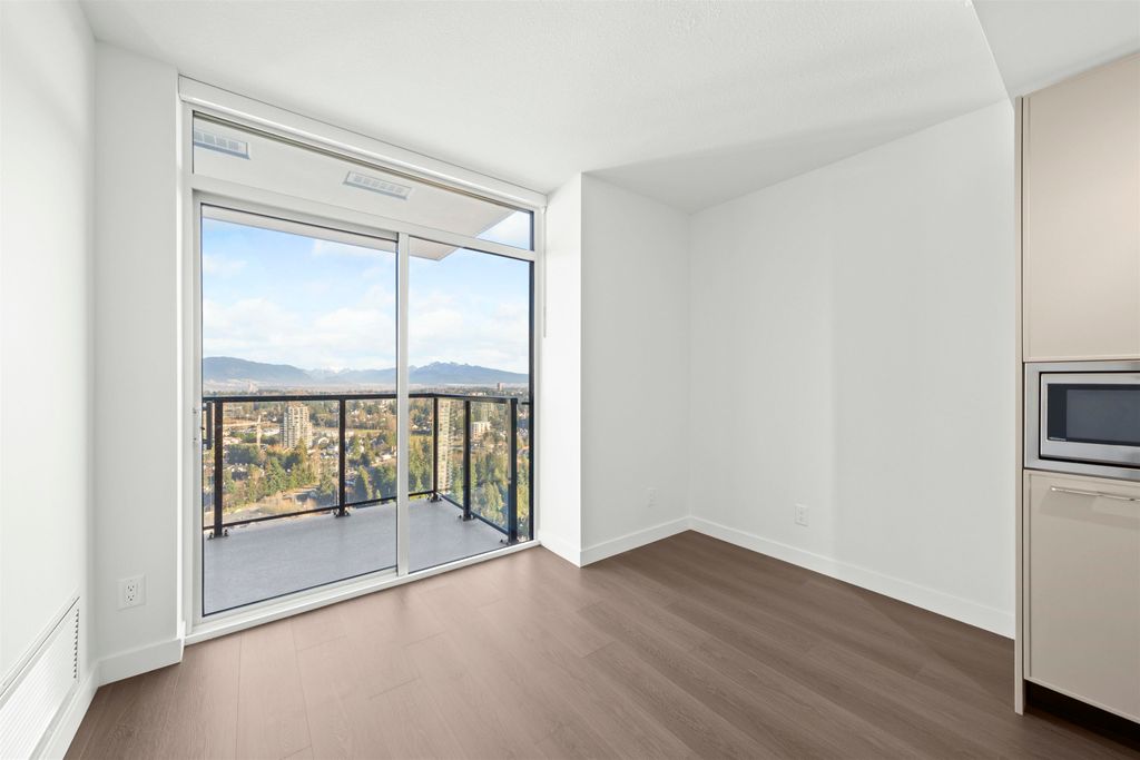 listing image 1105787503136394284