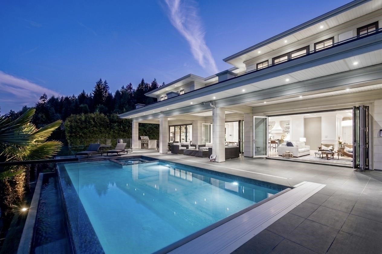 1515 Camelot Road
