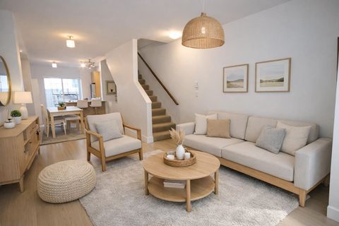 909 Clarke Road 6 Port Moody BC V3H 1L6