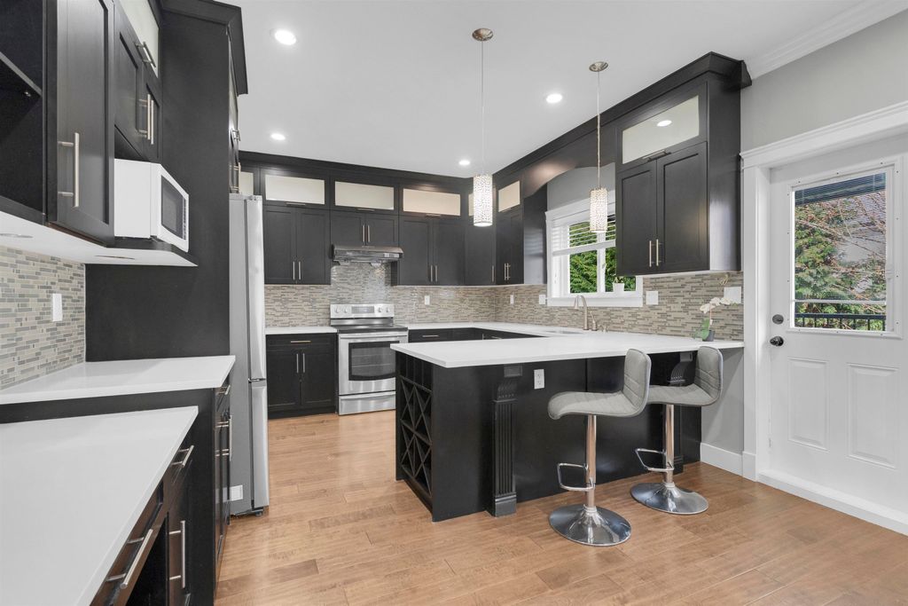 Photo of 21033 80a Avenue, Langley, BC V2Y 0J4 (MLS # R3115099)