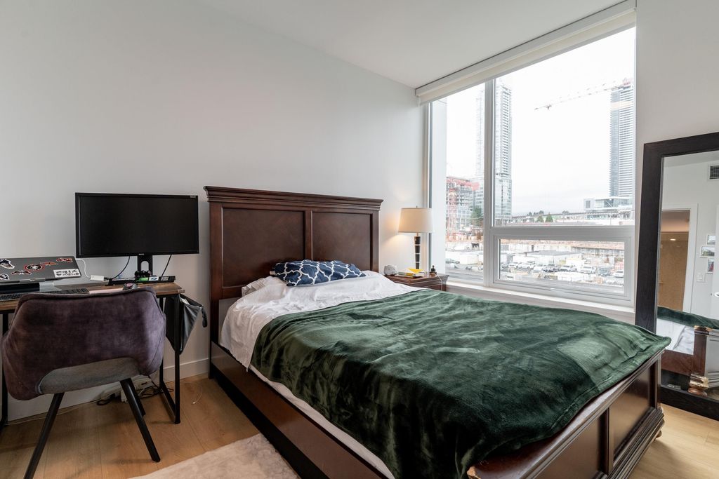 listing image 1100638107568657492