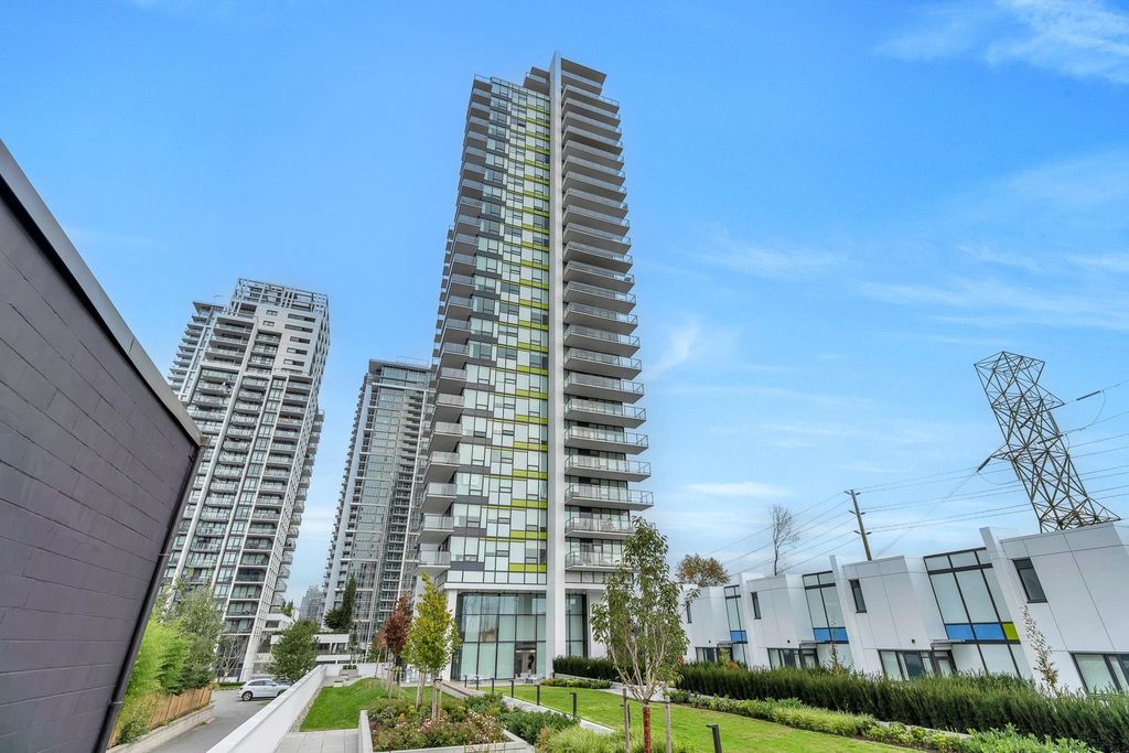 listing image 1101923457371045890