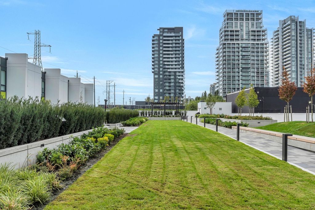listing image 1105054534339572237