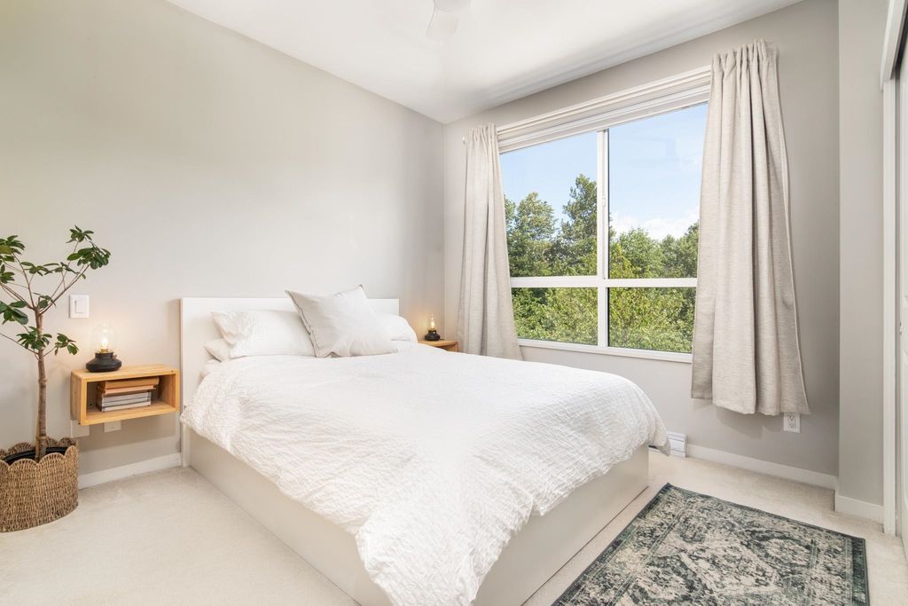 listing image 1108756187266029795