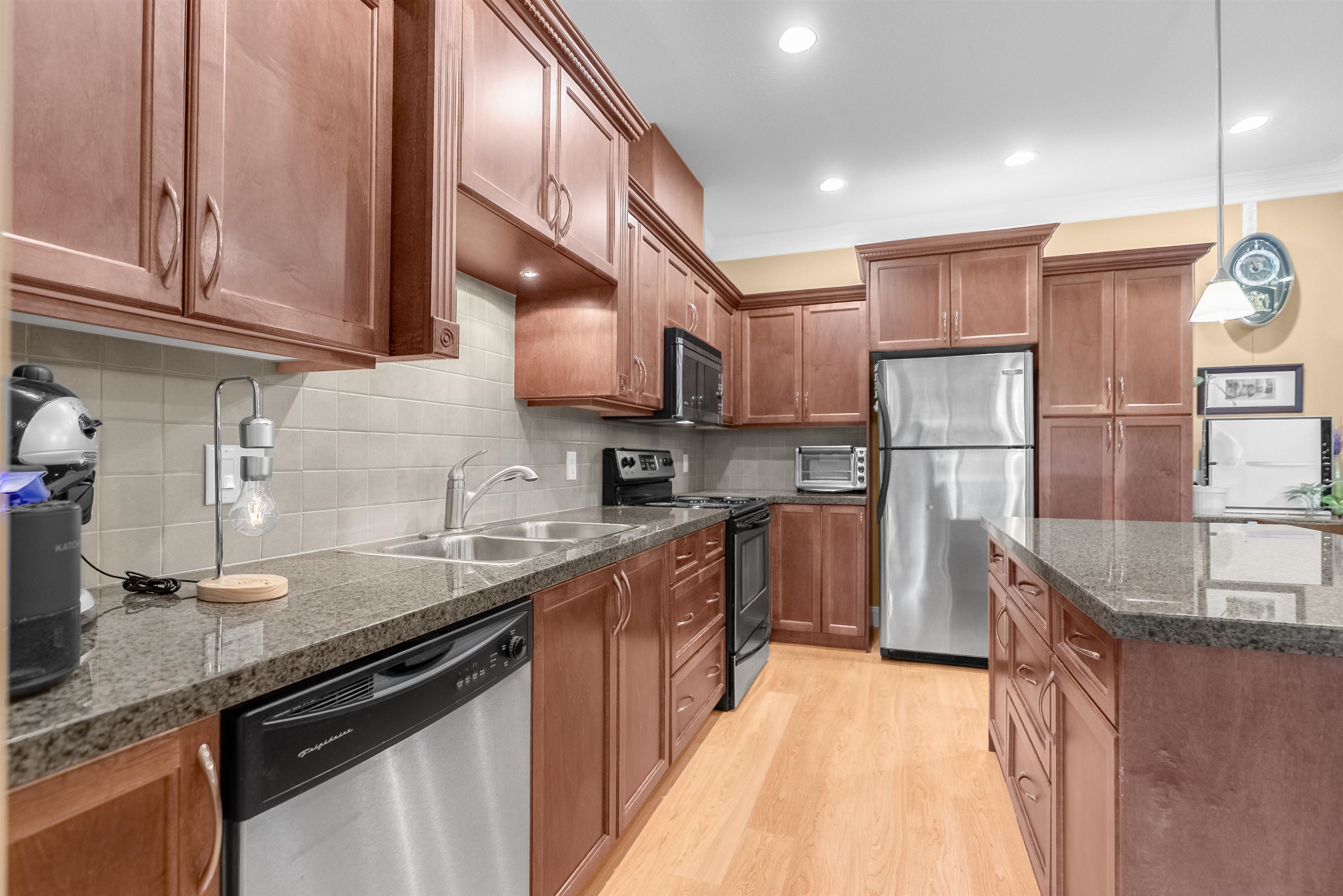 22150 Dewdney Trunk Road 109