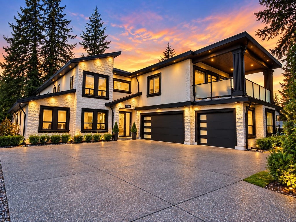 Photo of 14186 Melrose Drive, Surrey, BC V3R 5R2 (MLS # R3169746)