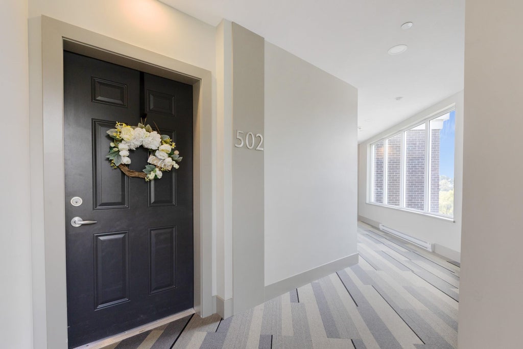 Photo of 20826 72 Avenue #502, Langley, BC V2Y 1T6 (MLS # R3164603)
