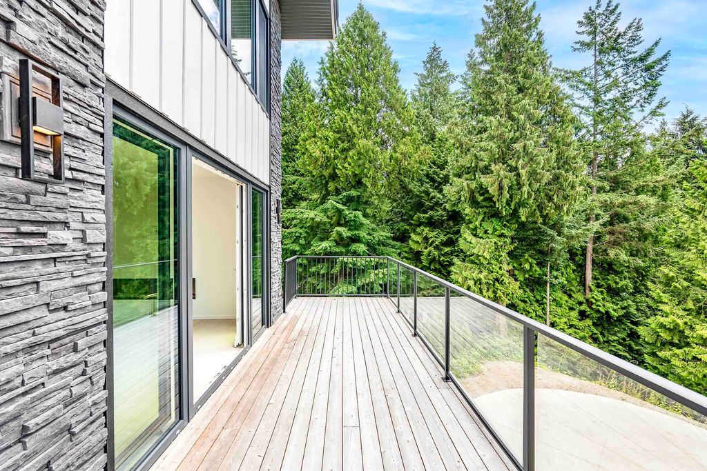 listing image 1108310087790447742