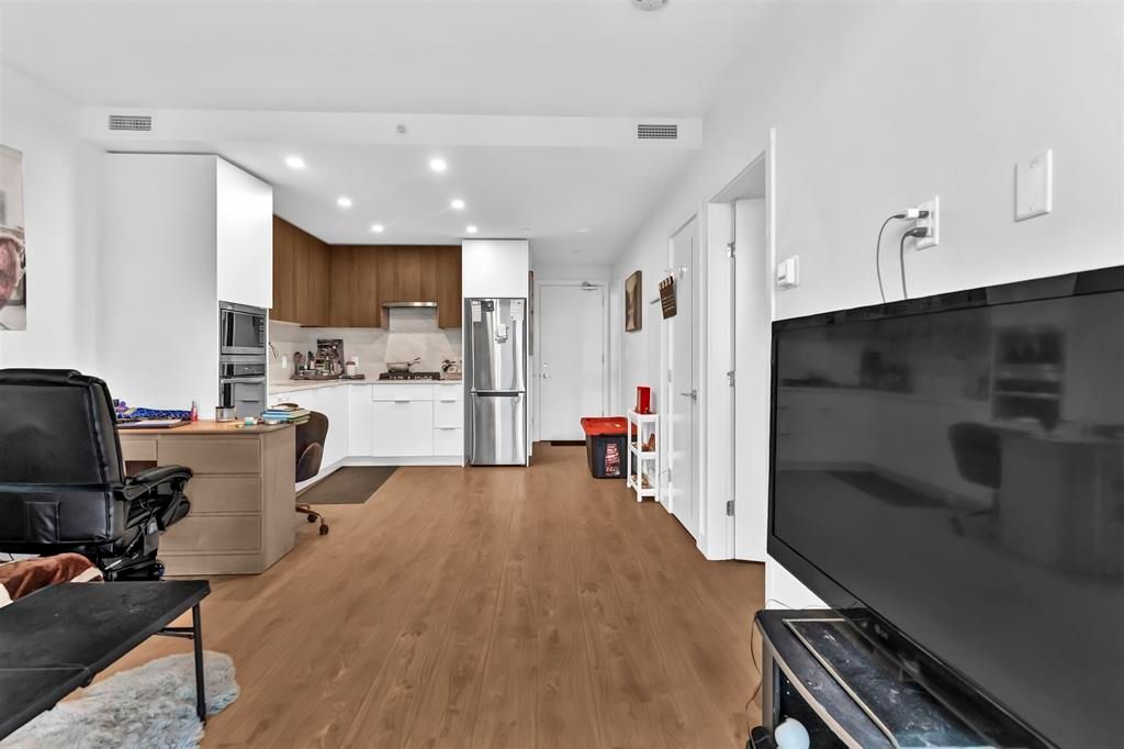 listing image 1101349549745638442