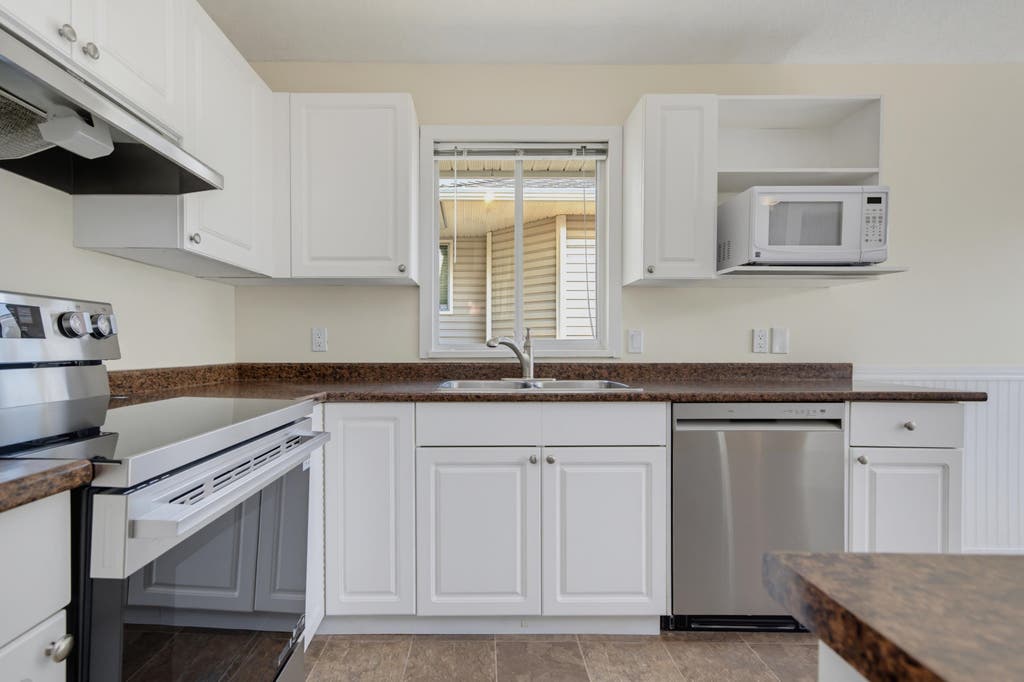 Photo of 21928 48 Avenue #8, Langley, BC V3A 8H1 (MLS # R3157676)