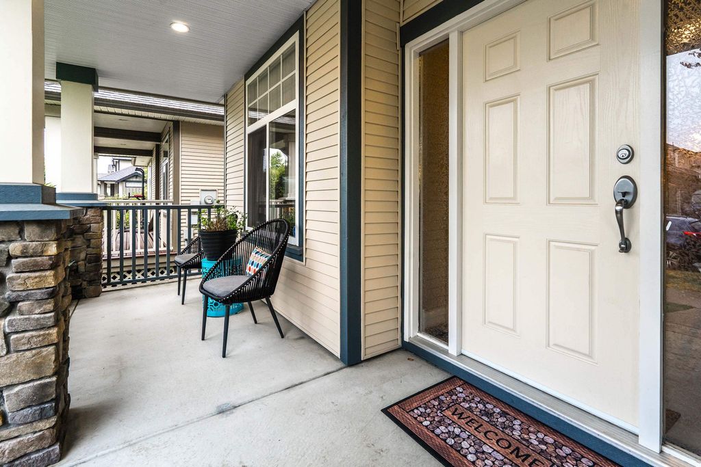 Photo of 19088 68a Avenue, Surrey, BC V4N 5P4 (MLS # R3077259)