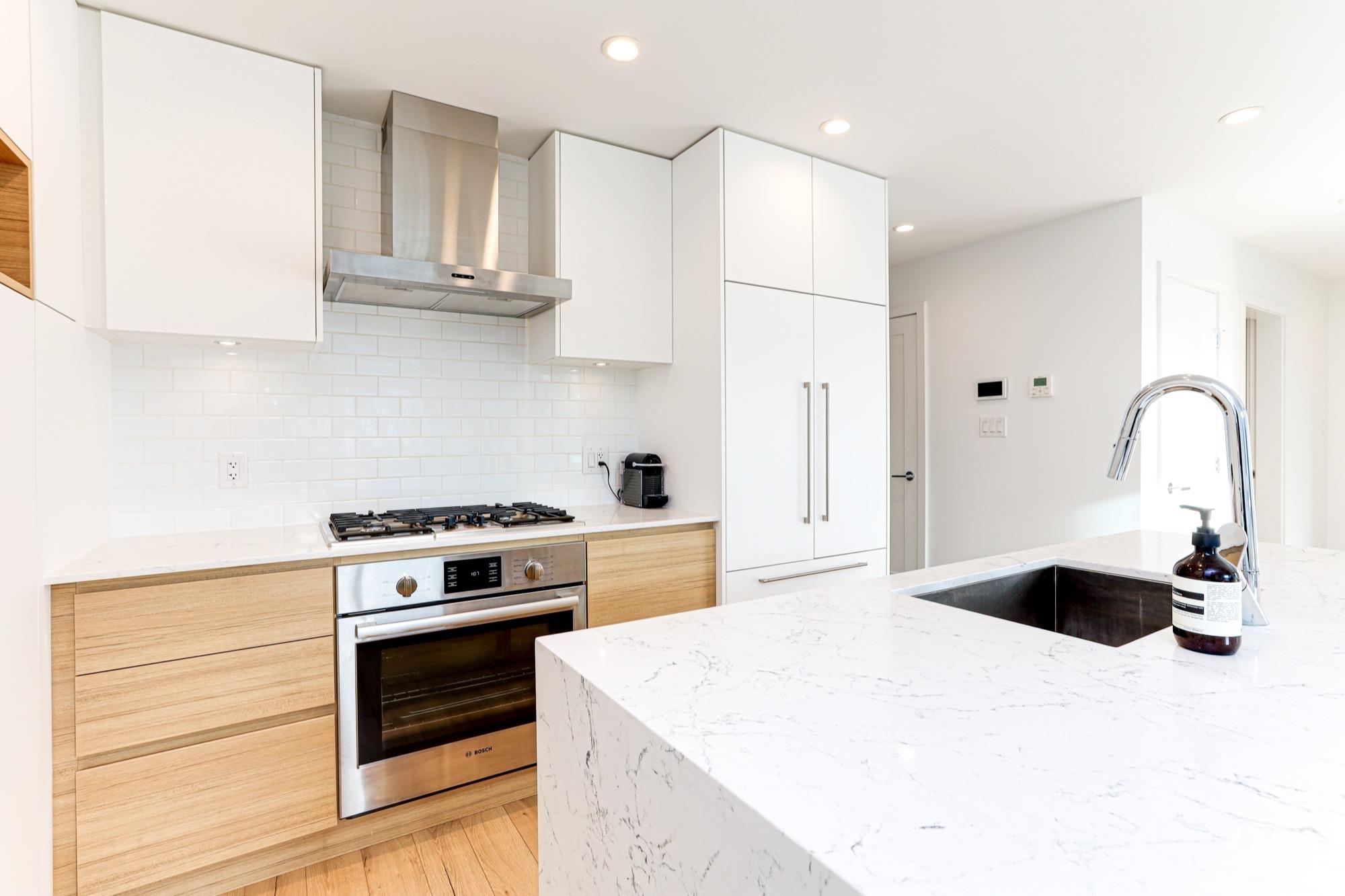 3131 Murray Street 506