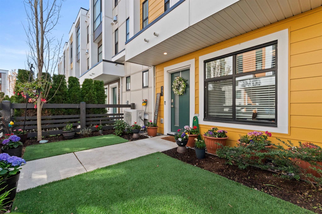 Photo of 46150 Thomas Road #191, Chilliwack, BC V2R 6B3 (MLS # R3148407)