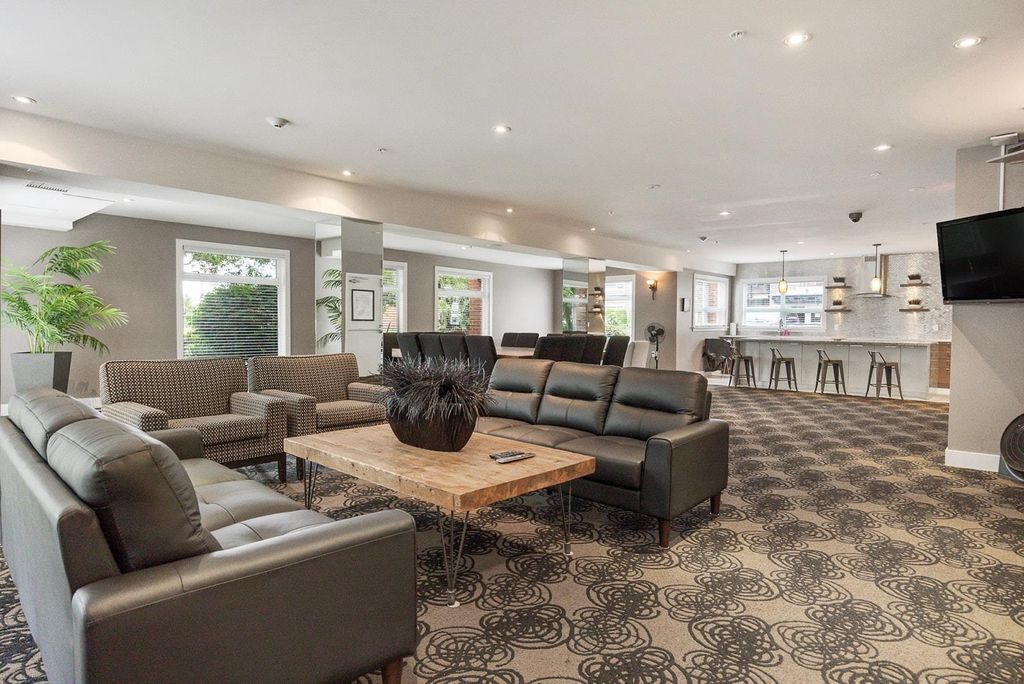 listing image 1107684876986920810