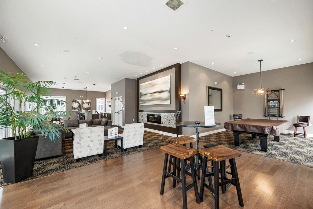 listing image 1103910595545116502