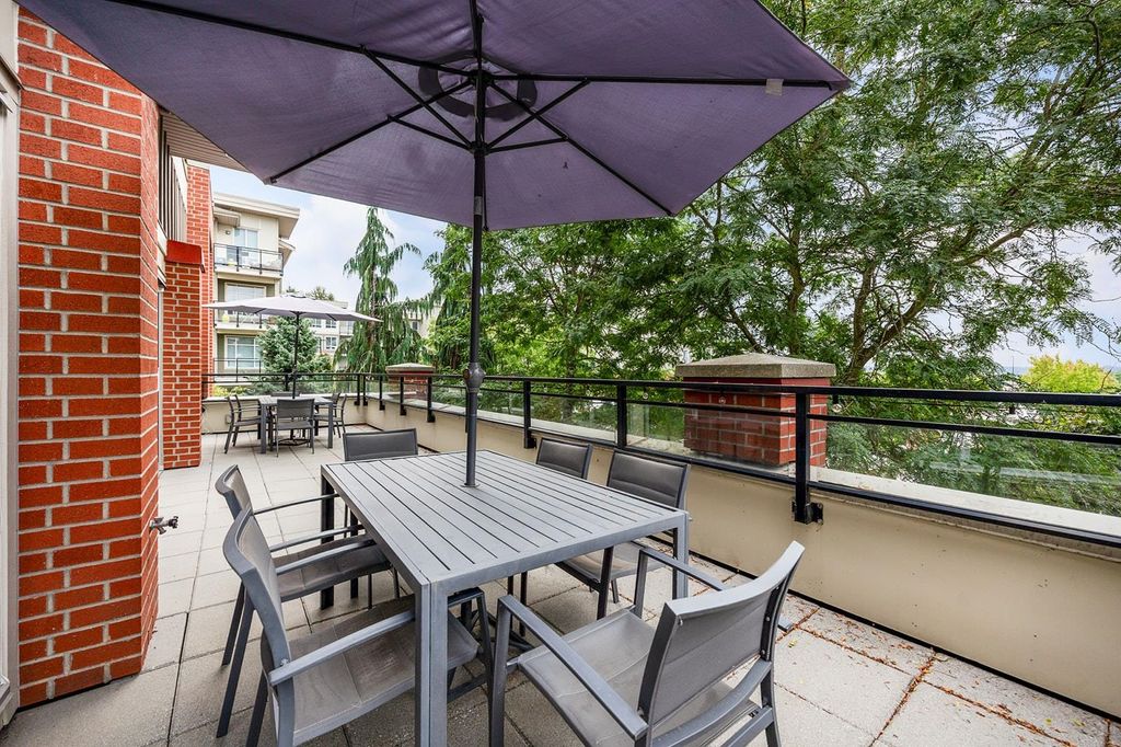listing image 1100842574050027808