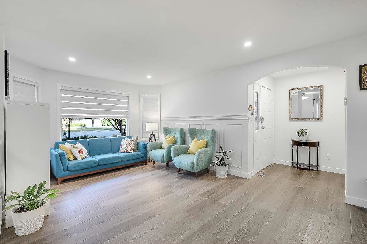 19358 Cusick Crescent