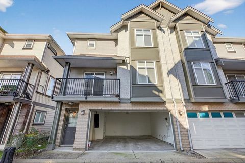 1211 Ewen Avenue 34 New Westminster BC V3M 5E5