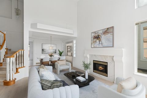 1239 Thames Close Port Coquitlam BC V3B 7X9