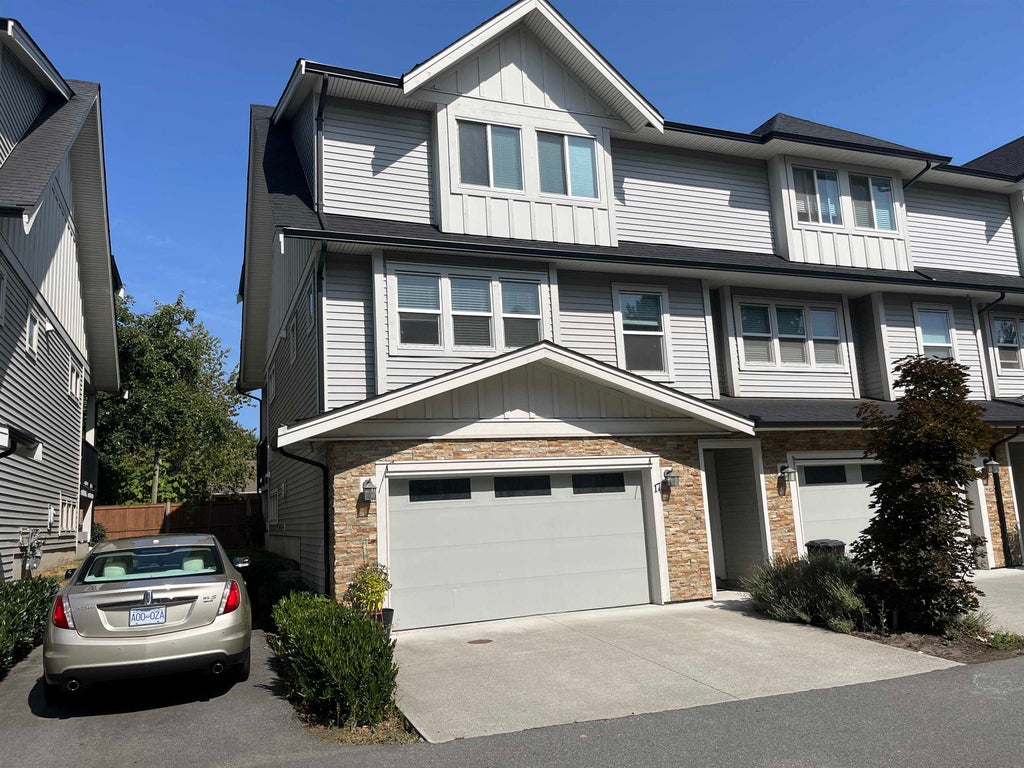 Photo of 45455 Spadina Avenue #17, Chilliwack, BC V2P 4V8 (MLS # R3164158)