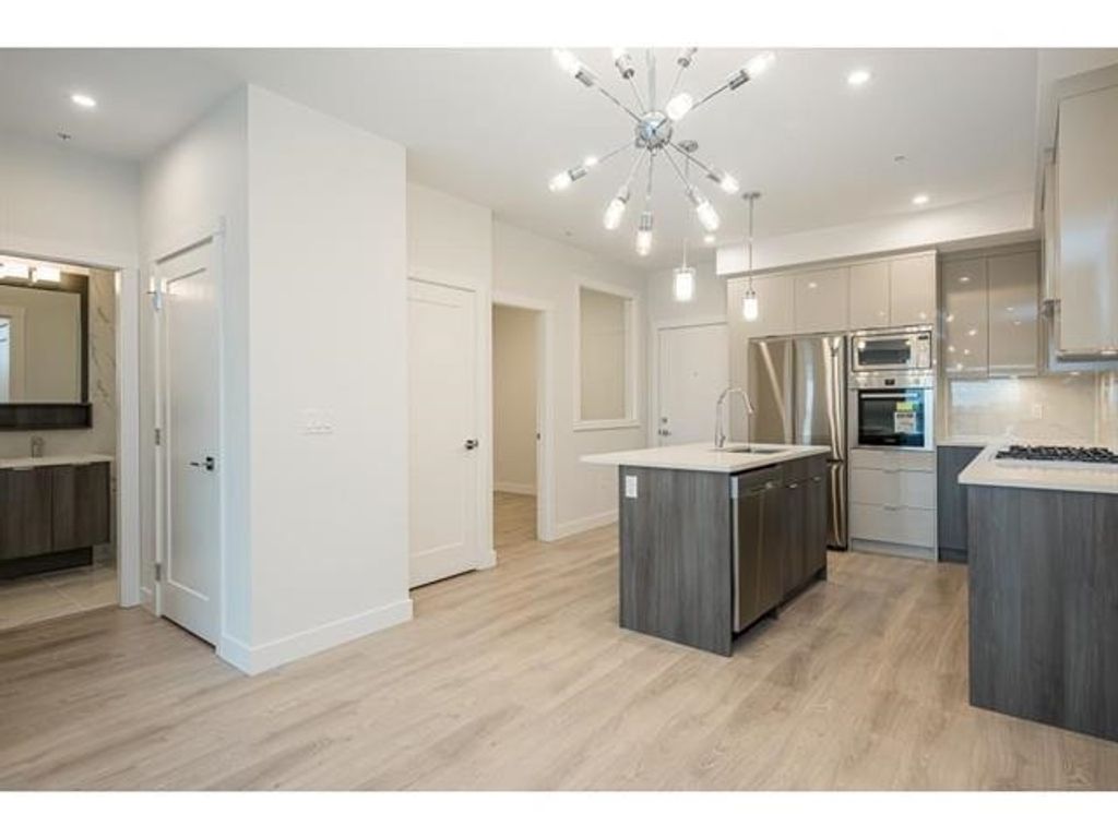 listing image 1105385457132344344
