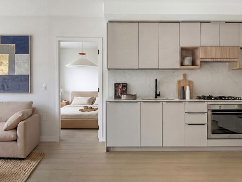 125 Albert Street 314 Port Moody BC V3H 0M8