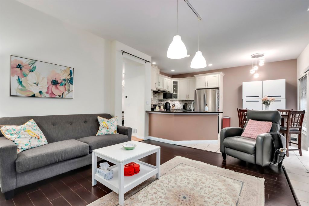 listing image 1106274584293290792