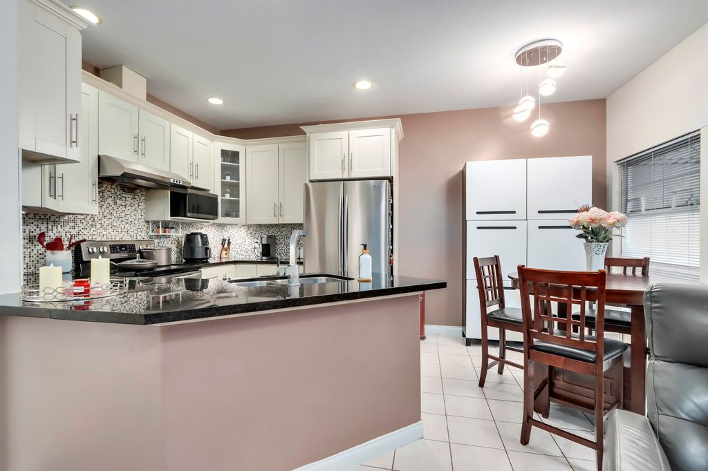 listing image 1105962614572562326