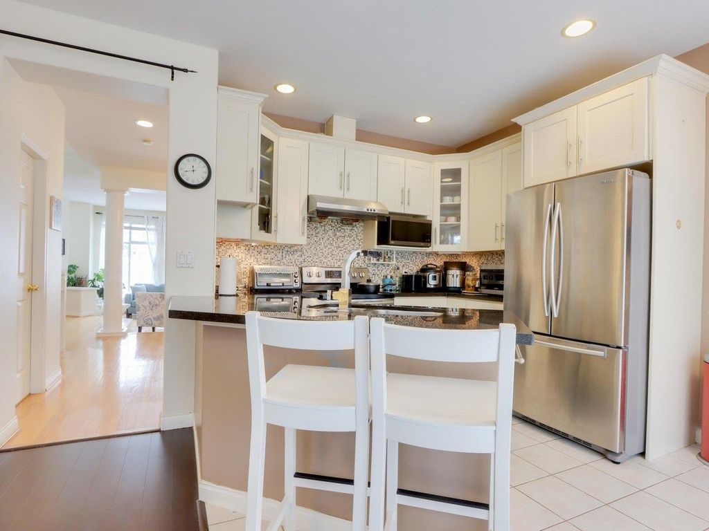 listing image 1101087854828516408