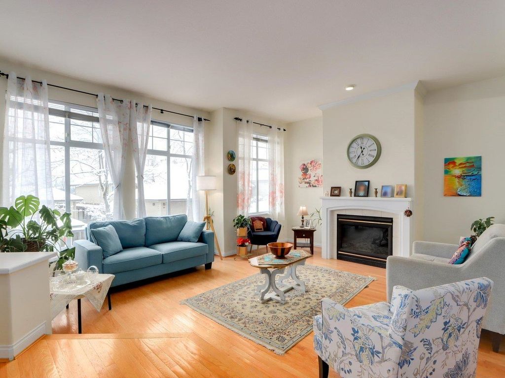 listing image 1103654217394426097