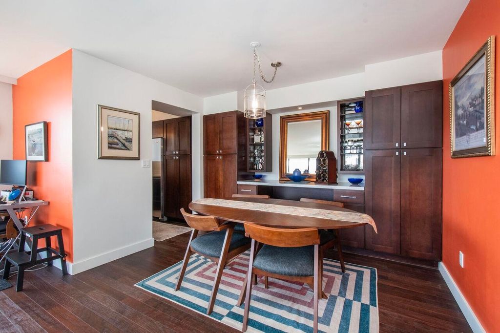listing image 1103208307713056178