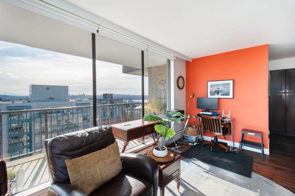 listing image 1103642429532311804