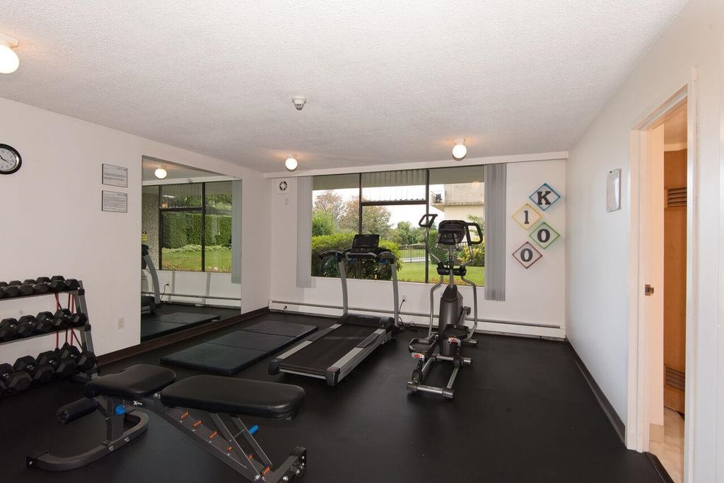 listing image 1103556892935481107
