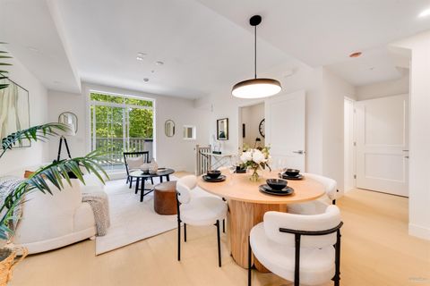 918 W 32nd Avenue 203 Vancouver BC V5Z 2K2