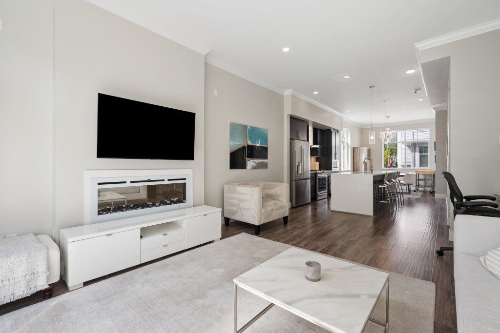 Photo of 2528 156 Street #16, Surrey, BC V4P 0E7 (MLS # R3131816)