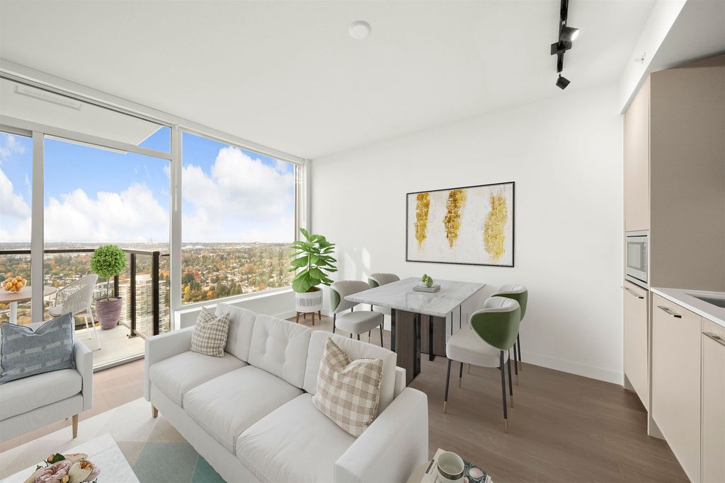 listing image 1105406963346380032