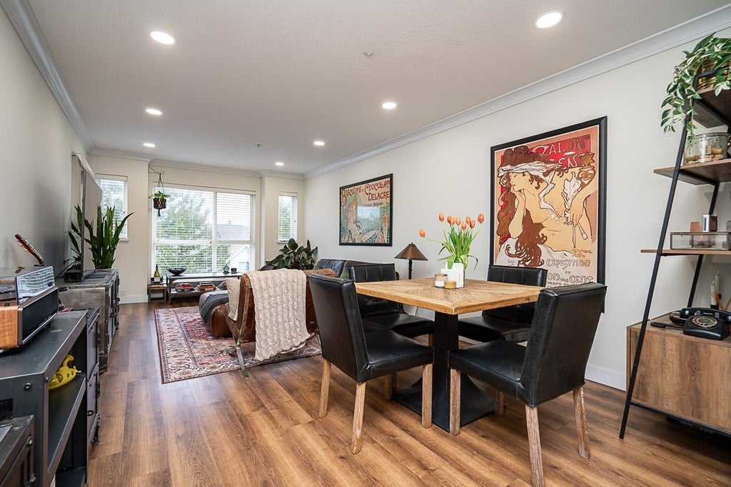 Photo of 5499 203 Street #307, Langley, BC V3A 1W1 (MLS # R3144383)
