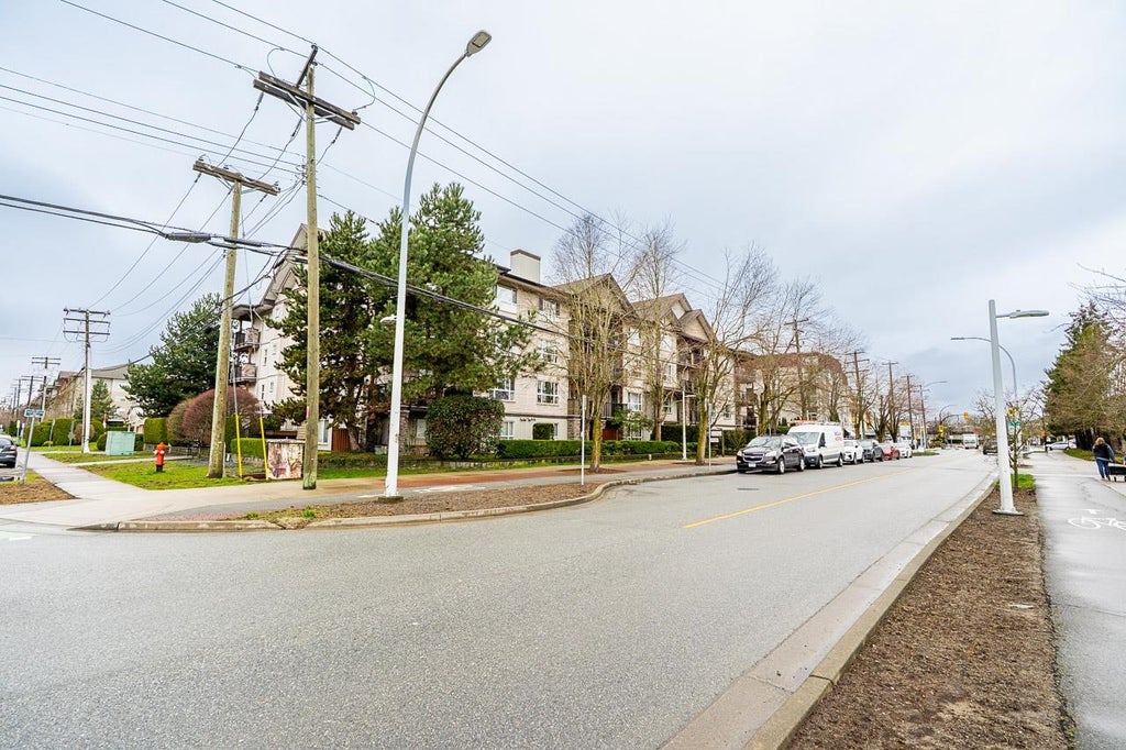 Photo of 5465 203 Street #313, Langley, BC V3A 9L8 (MLS # R3175738)