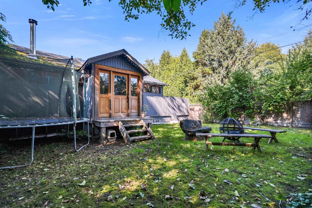 listing image 1102145725510483513