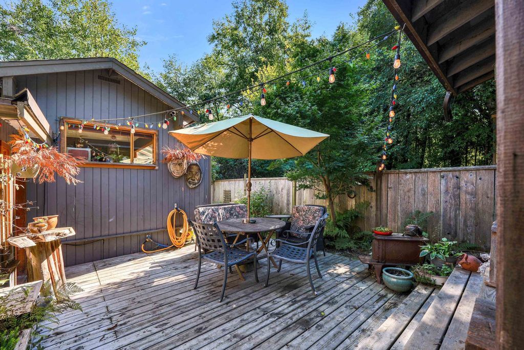 listing image 1102847210131495051