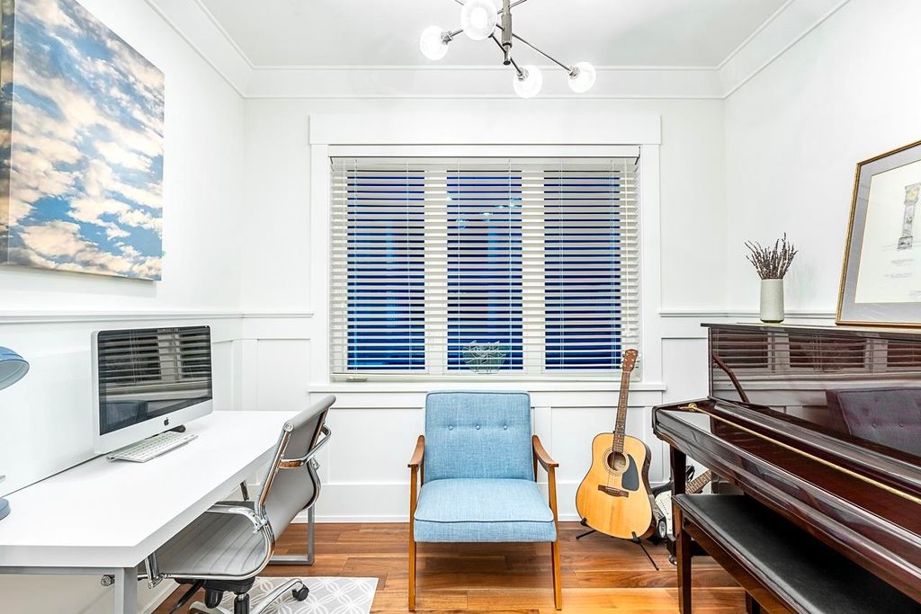 listing image 1109080577605183707
