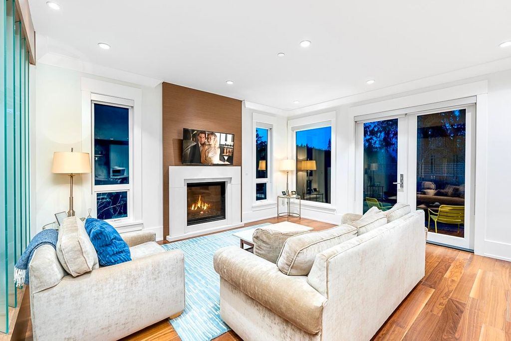listing image 1100375458538017275