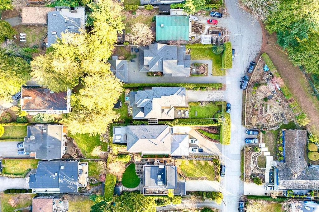 listing image 1109230873879356056