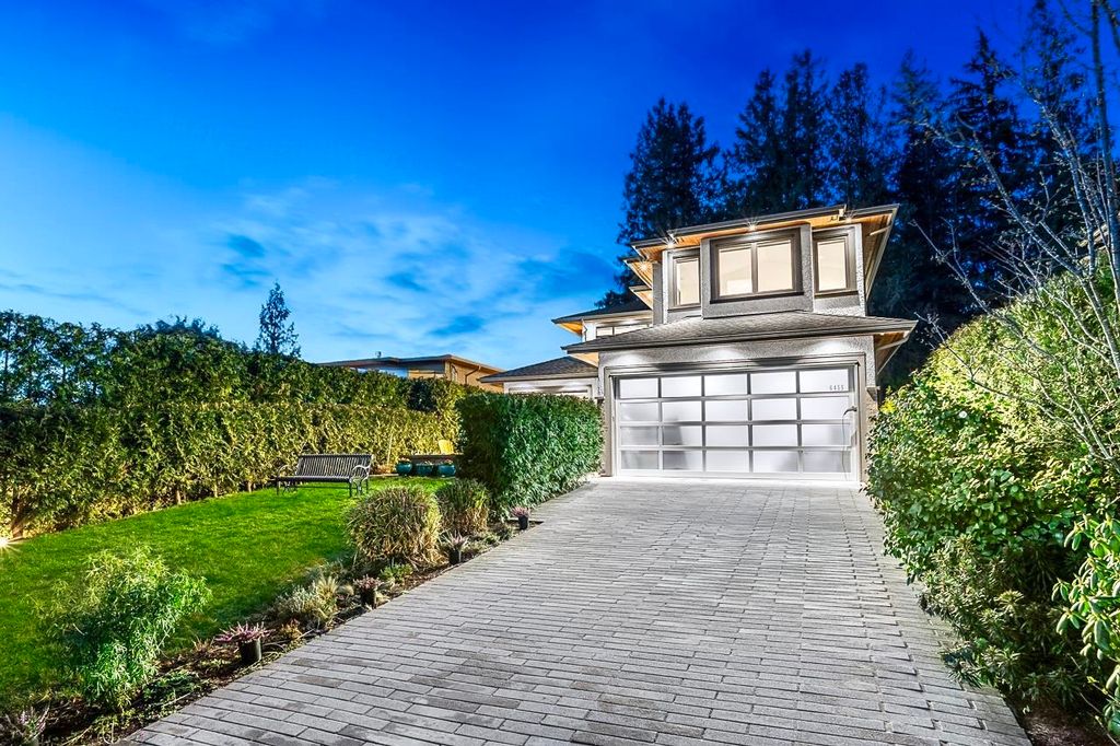 listing image 1101279978345408885