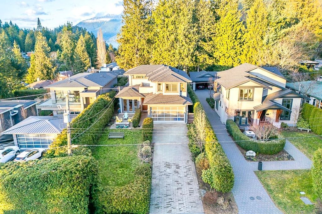listing image 1102972886960185243