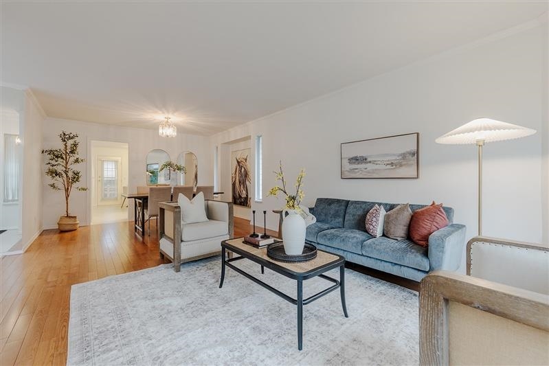 19596 Somerset Drive