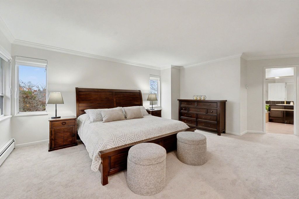 listing image 1103304739593684699