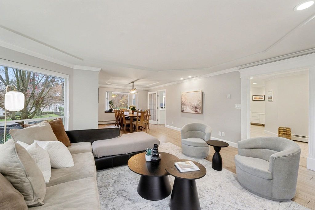 listing image 1108832804314978652